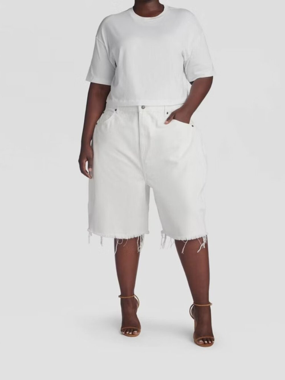 KBB by KAHLANA Women's Low-Rise Wide Leg 'The Rachel Shorts' - White Wash Denim